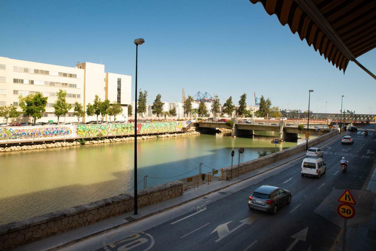 Soho River Малага Екстериор снимка